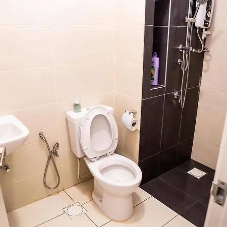 Studio Units At Pacific Tower Near Jaya One By Comfyasia Petaling Jaya Exterior photo