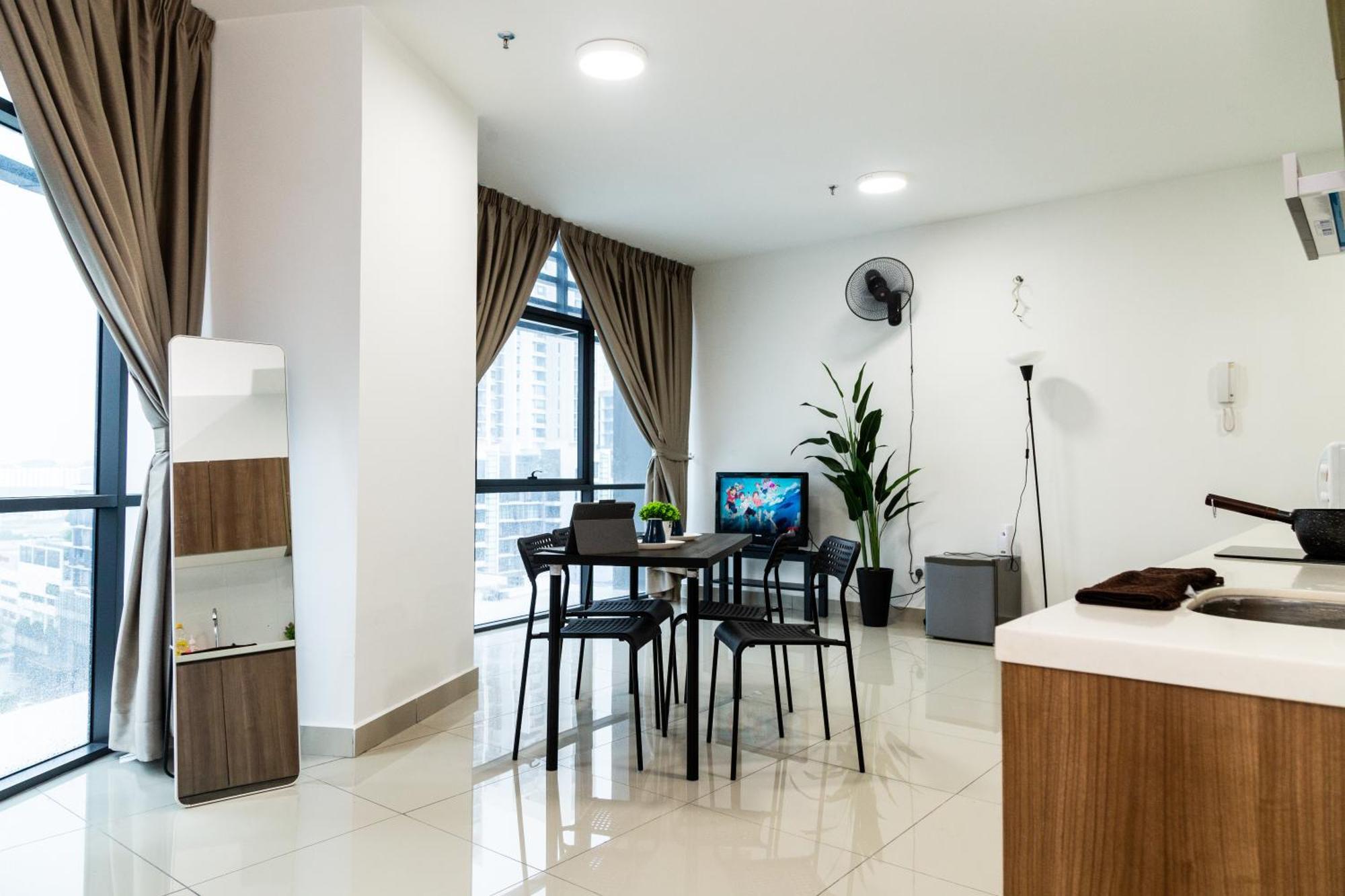 Apartment Units At Pacific Tower Near Jaya One By Comfyasia