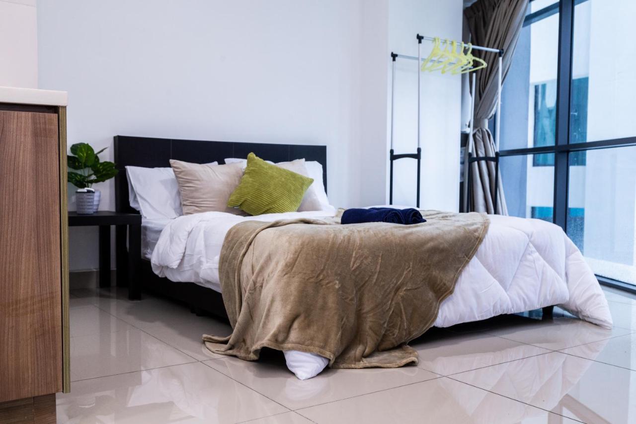Units At Pacific Tower Near Jaya One By Comfyasia Apartment *