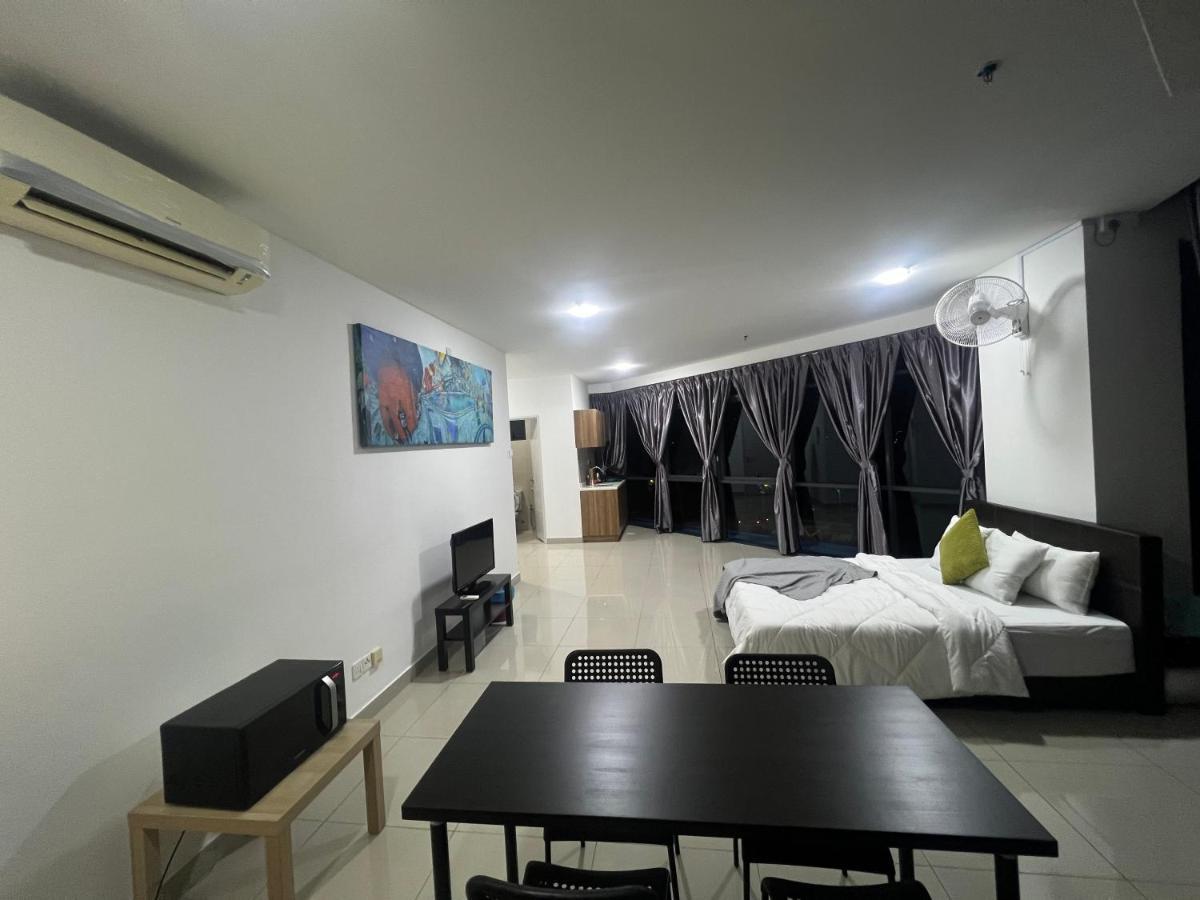 Apartment Units At Pacific Tower Near Jaya One By Comfyasia *