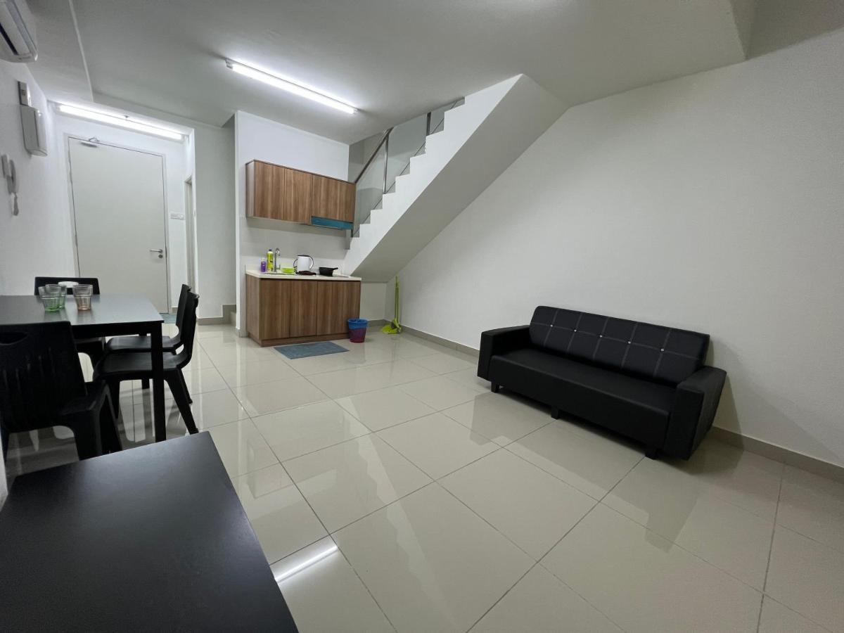 Units At Pacific Tower Near Jaya One By Comfyasia Apartment