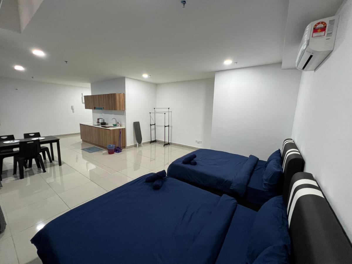 Units At Pacific Tower Near Jaya One By Comfyasia Apartment